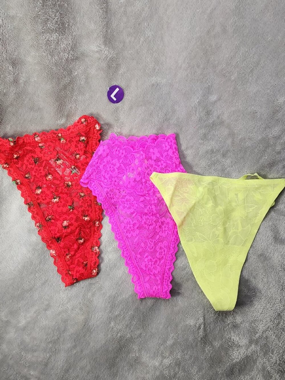 *NWT* BUNDLE of 3 - Victoria's Secret thong panties - Large